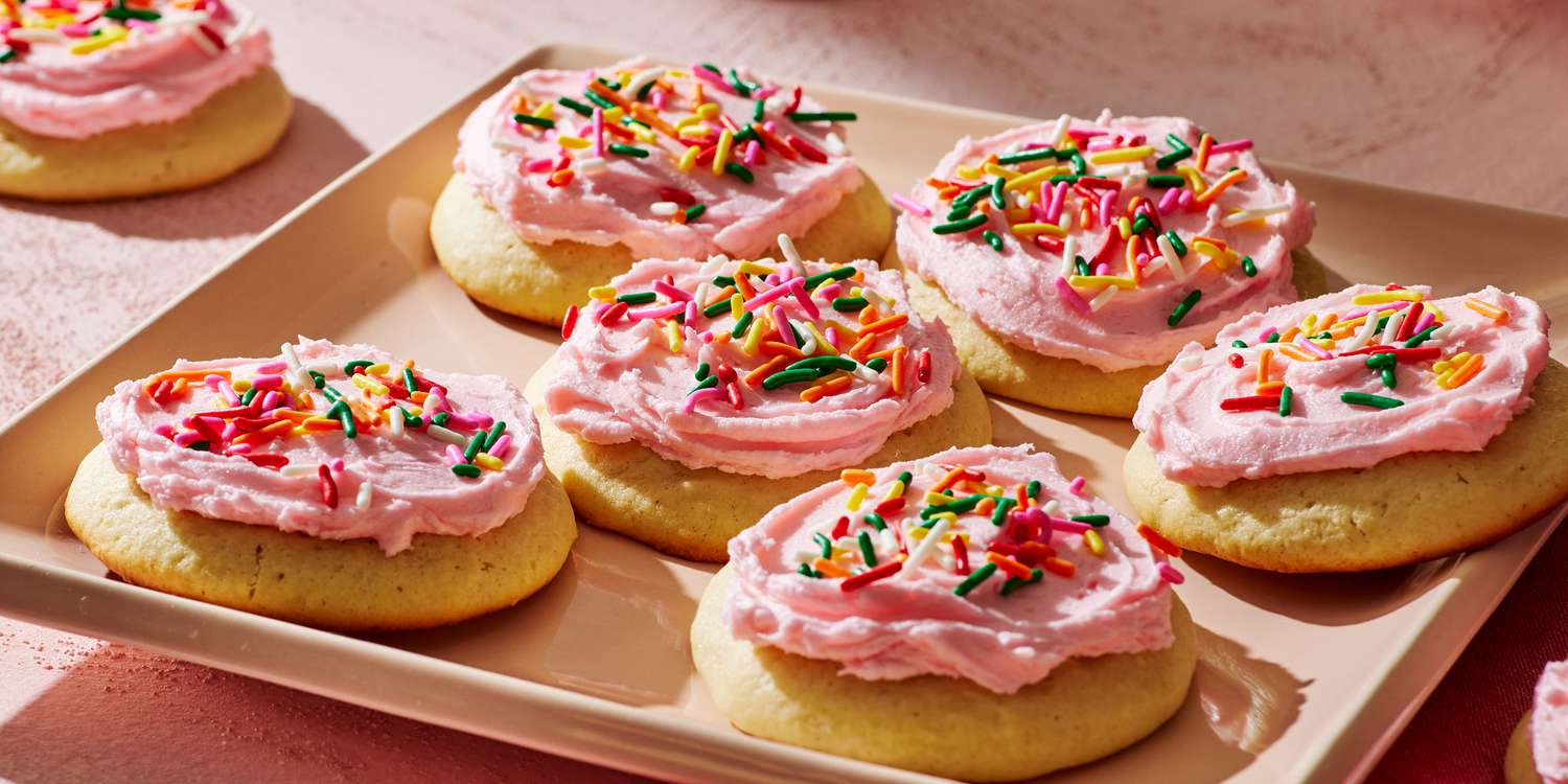 Recreate Lofthouse Cookies: Spot-On Soft & Frosted Recipe